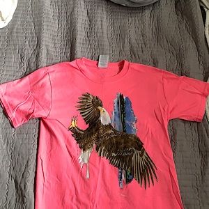 New. jerZees eagle graphic t shirt
